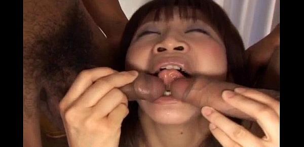  Ami Kitazawa licks cum from two sucked dicks
